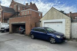 Property photo 3 of 6