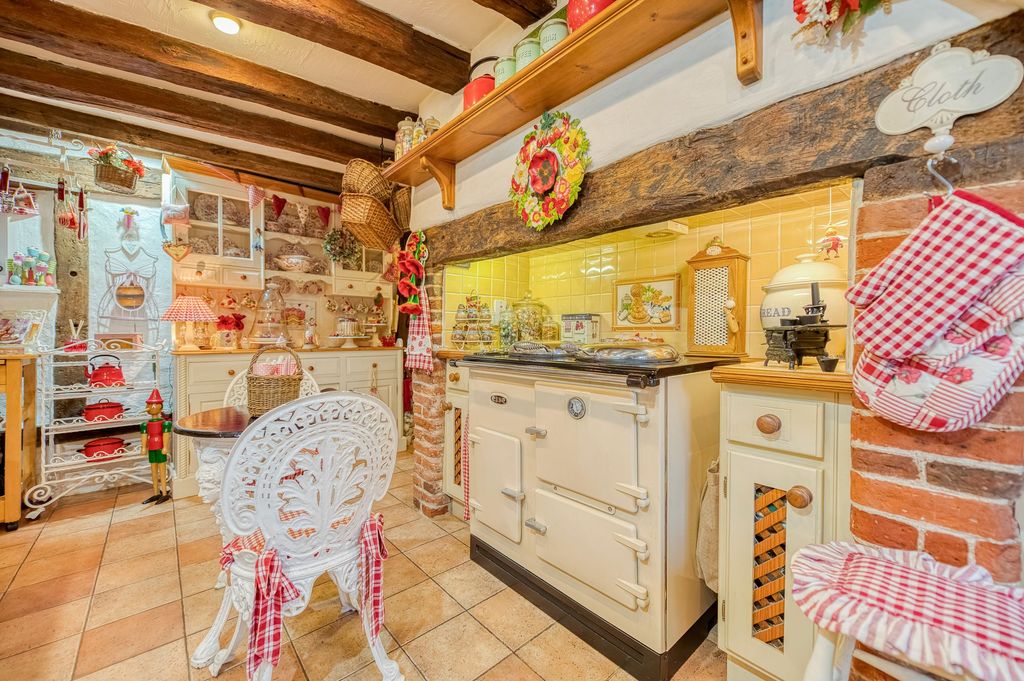 Property photo 3 of 29