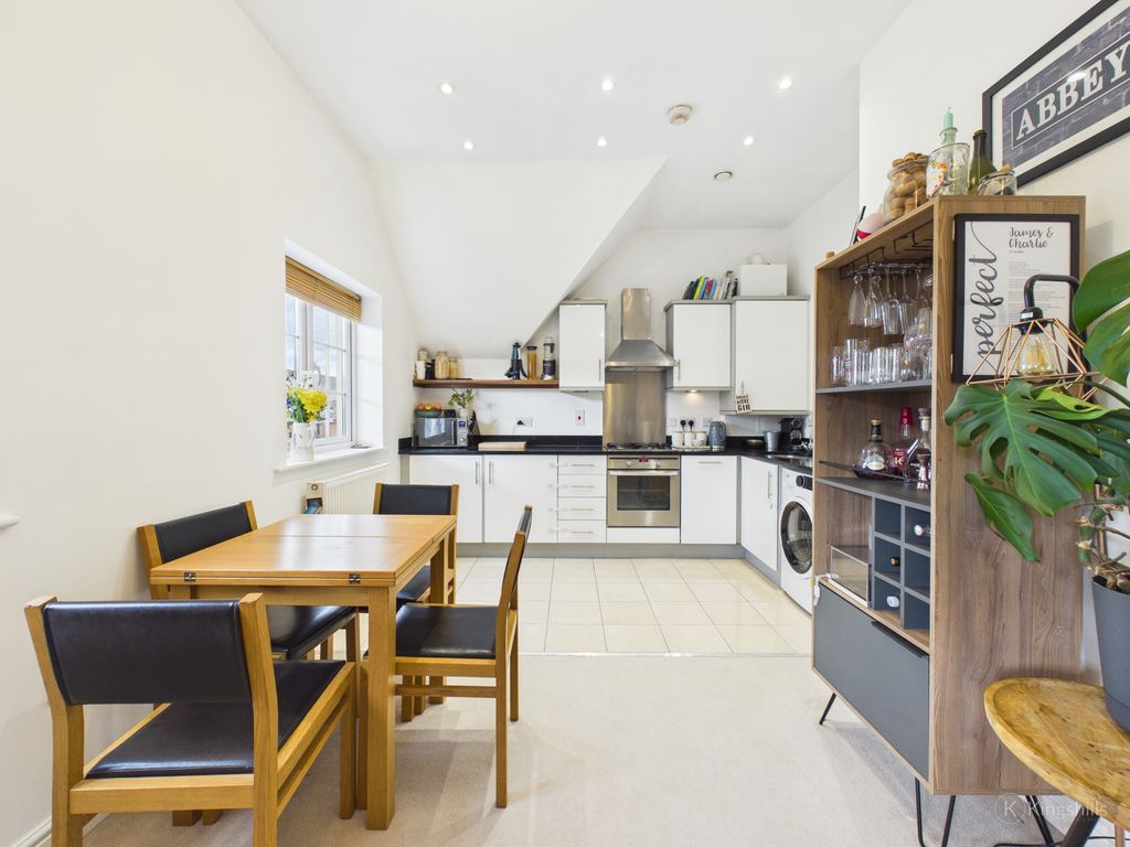 Property photo 3 of 10 Kitchen/Diner