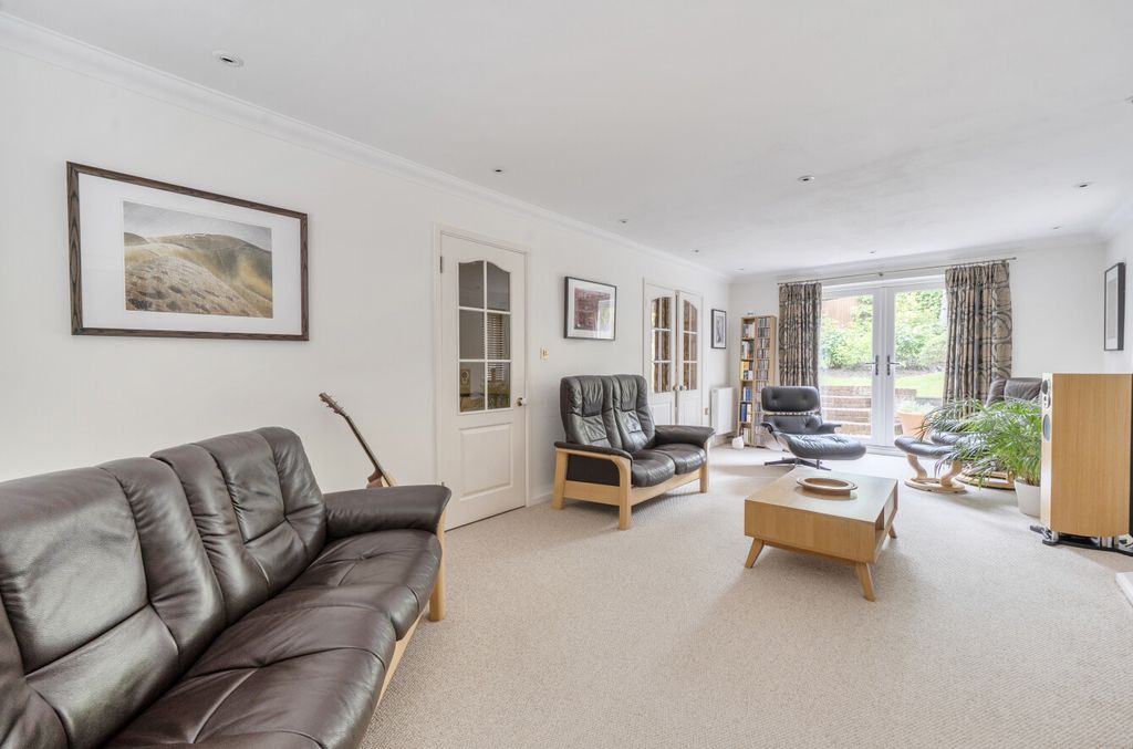 Property photo 3 of 28 1457055-12-69Fdc7...