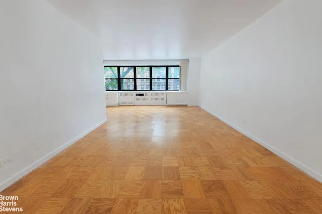 Property photo 3 of 17 <Alttext/>