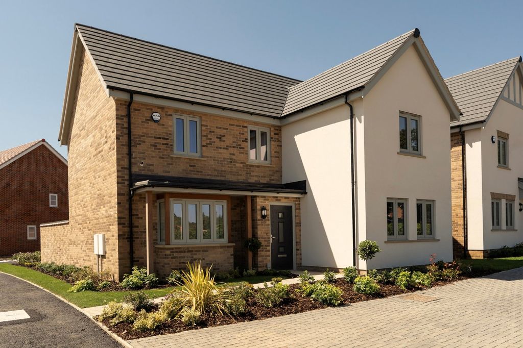 Property photo 1 of 14 External- Showhome*