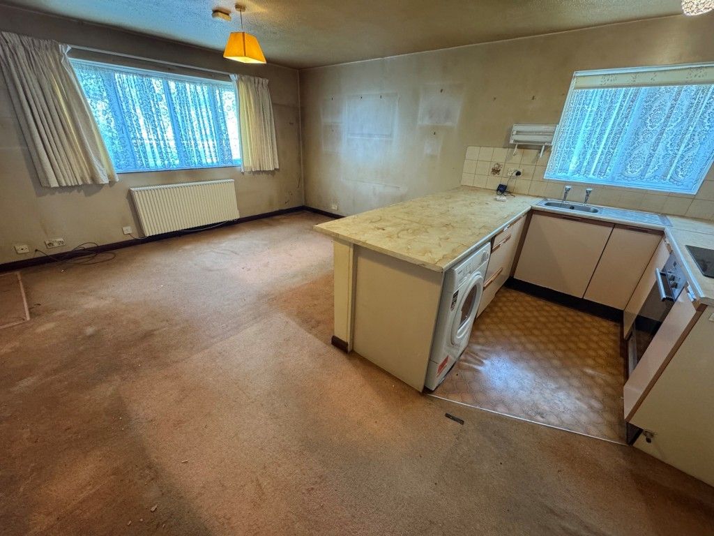 Property photo 3 of 6 Open Plan Kitchen - Living Room