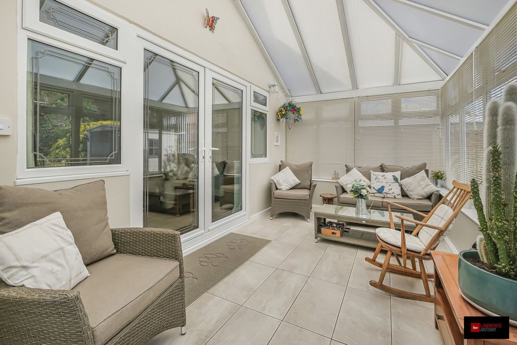 Property photo 1 of 46