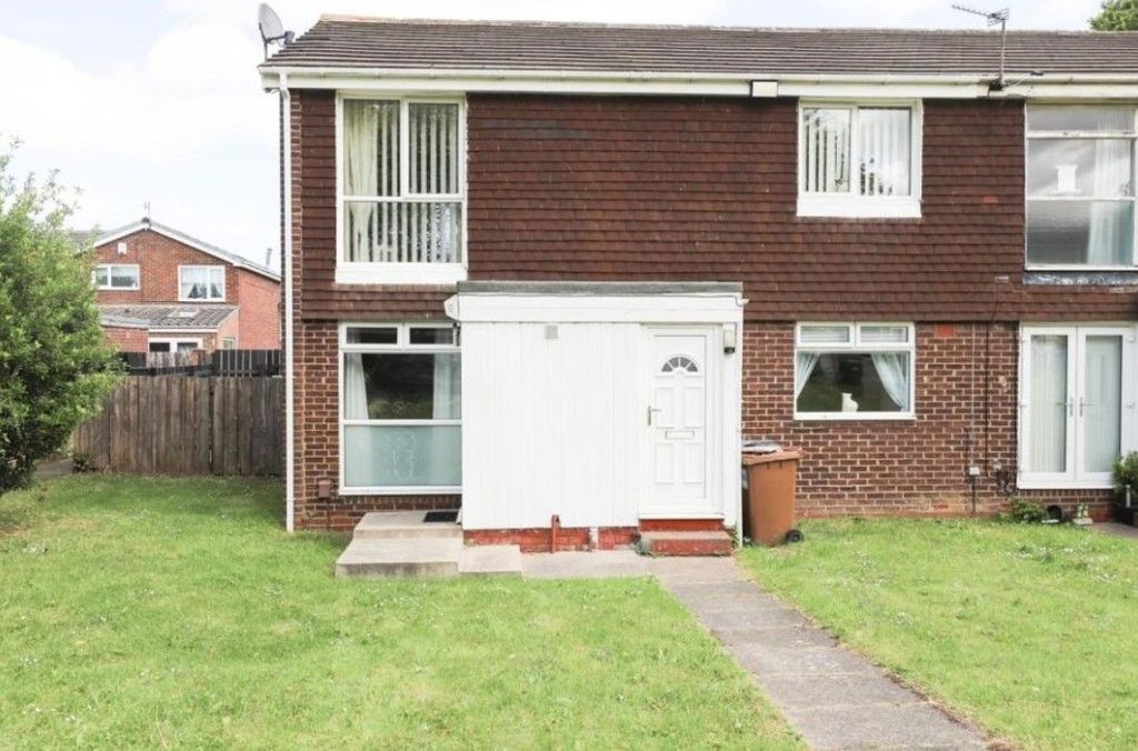 Property photo 1 of 1