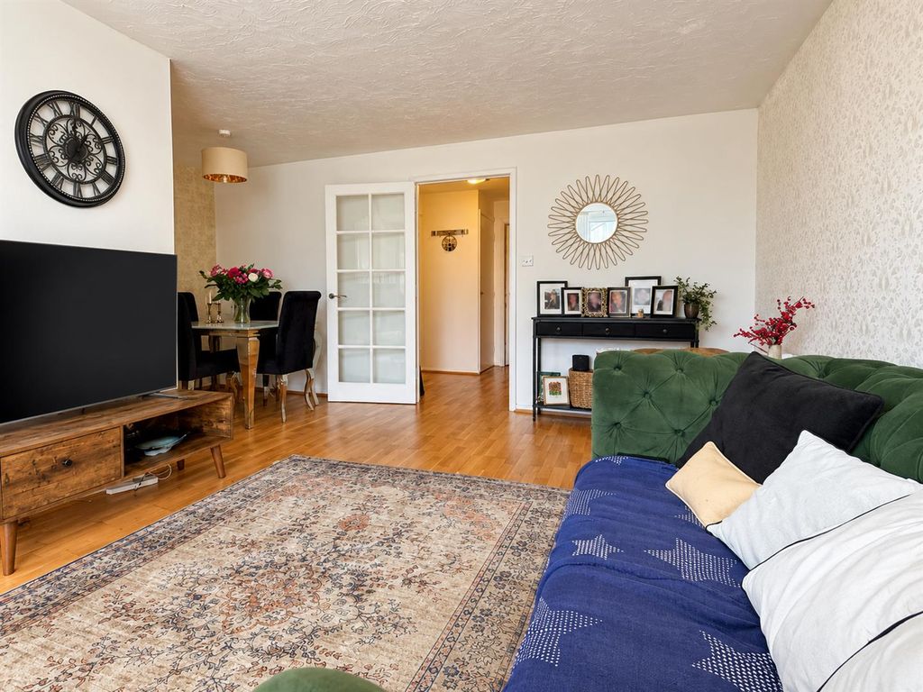 Property photo 2 of 6 Louneg 3.Jpg