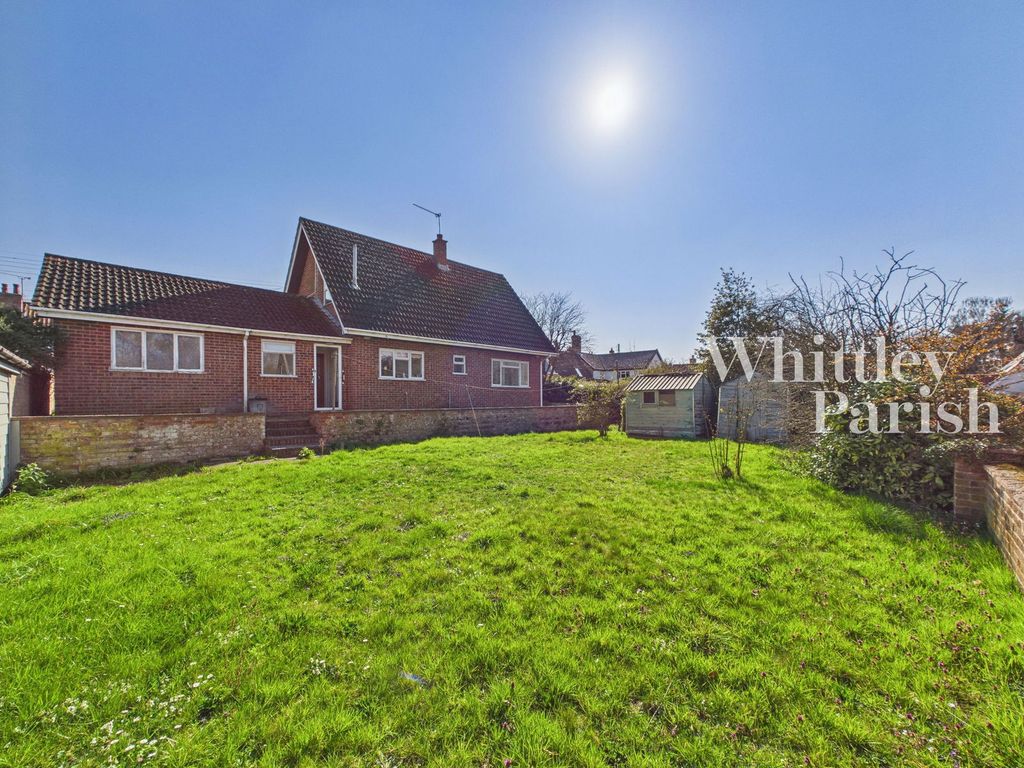 Property photo 3 of 13