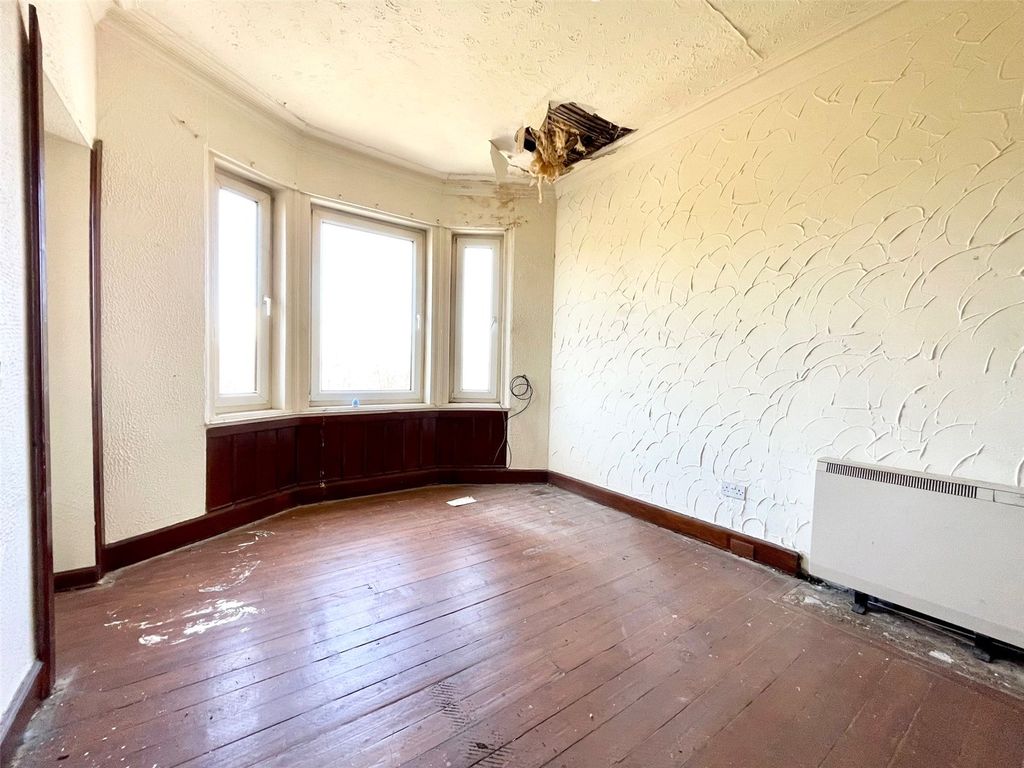 Property photo 3 of 12 Picture No. 04