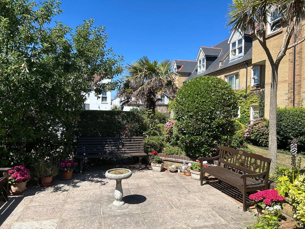 Property photo 2 of 8 Picture No. 02