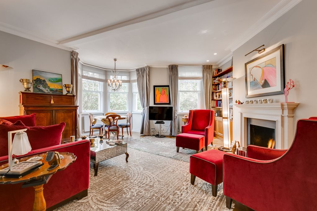 Property photo 1 of 8 Reception Room