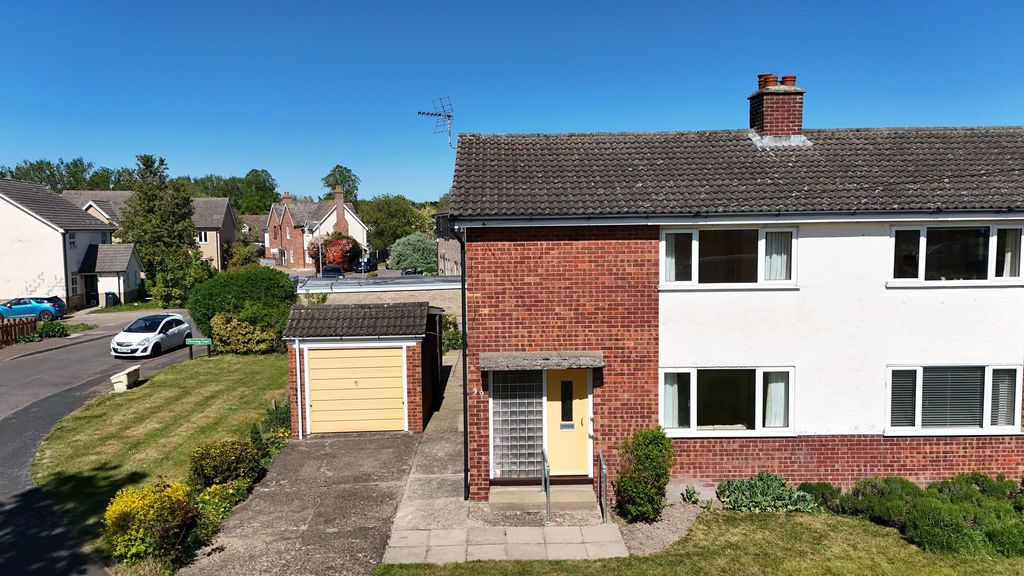 Property photo 1 of 18