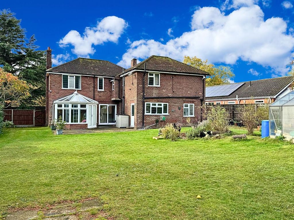 Property photo 3 of 34 Rear Garden