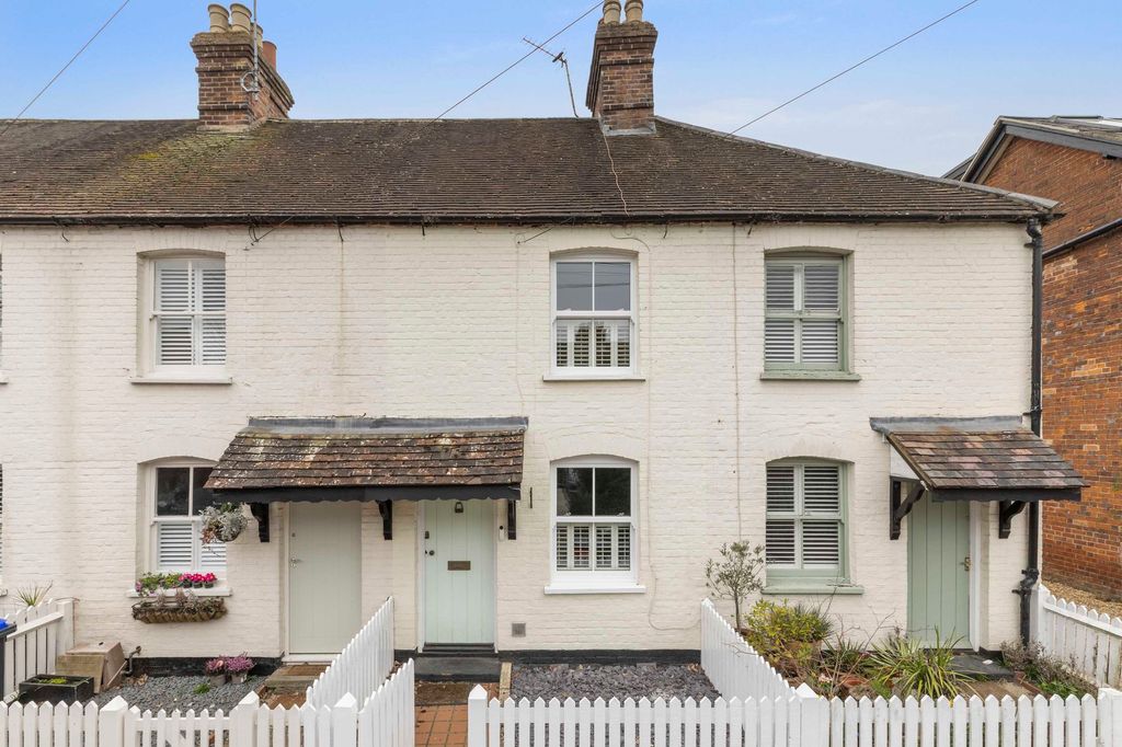 Property photo 1 of 9