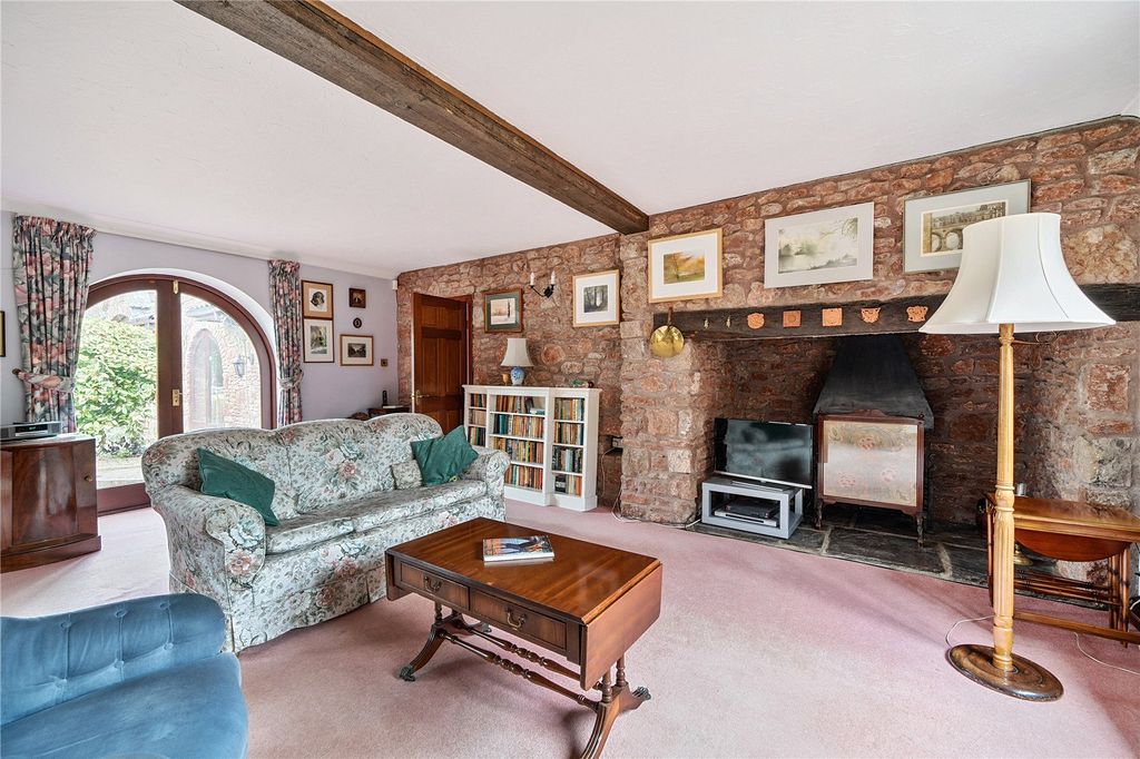 Property photo 2 of 24 Picture No. 49