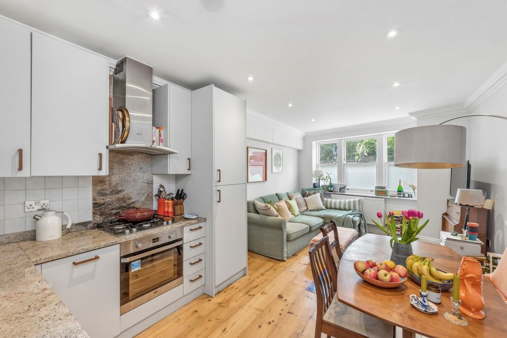 Property photo 2 of 11 Picture No. 09