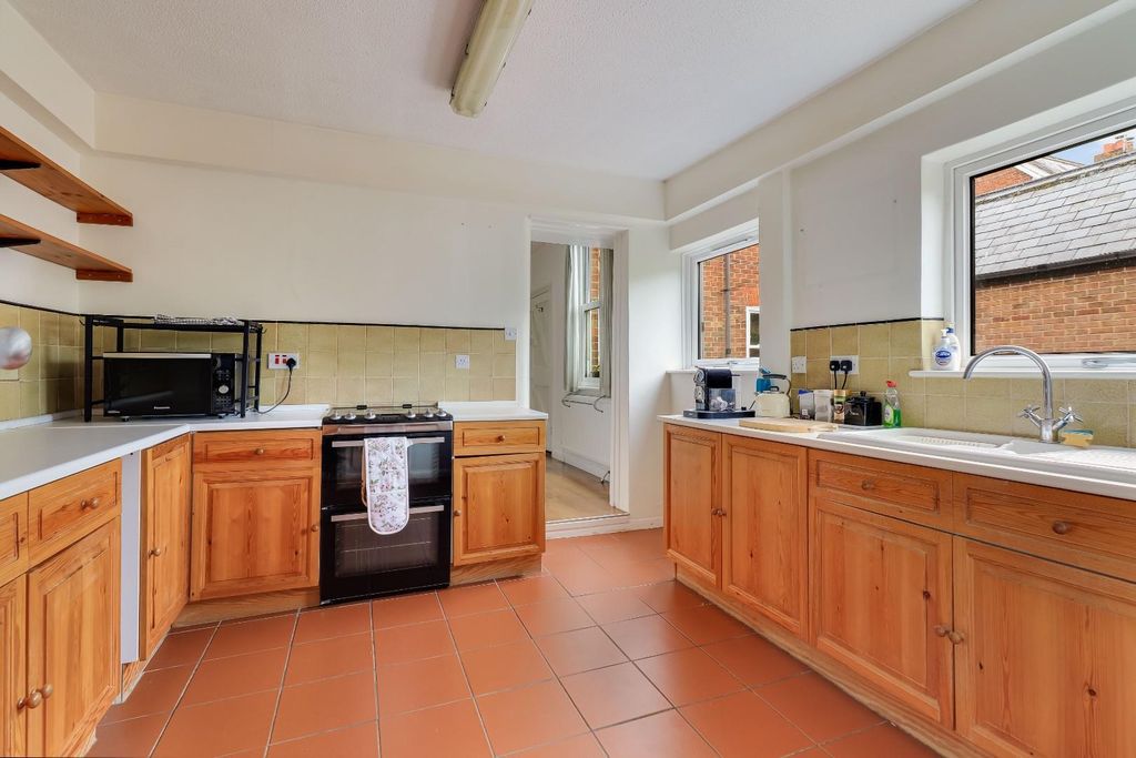 Property photo 2 of 20 Img (8).Jpg