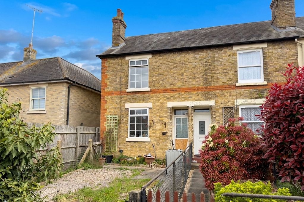 Property photo 1 of 9