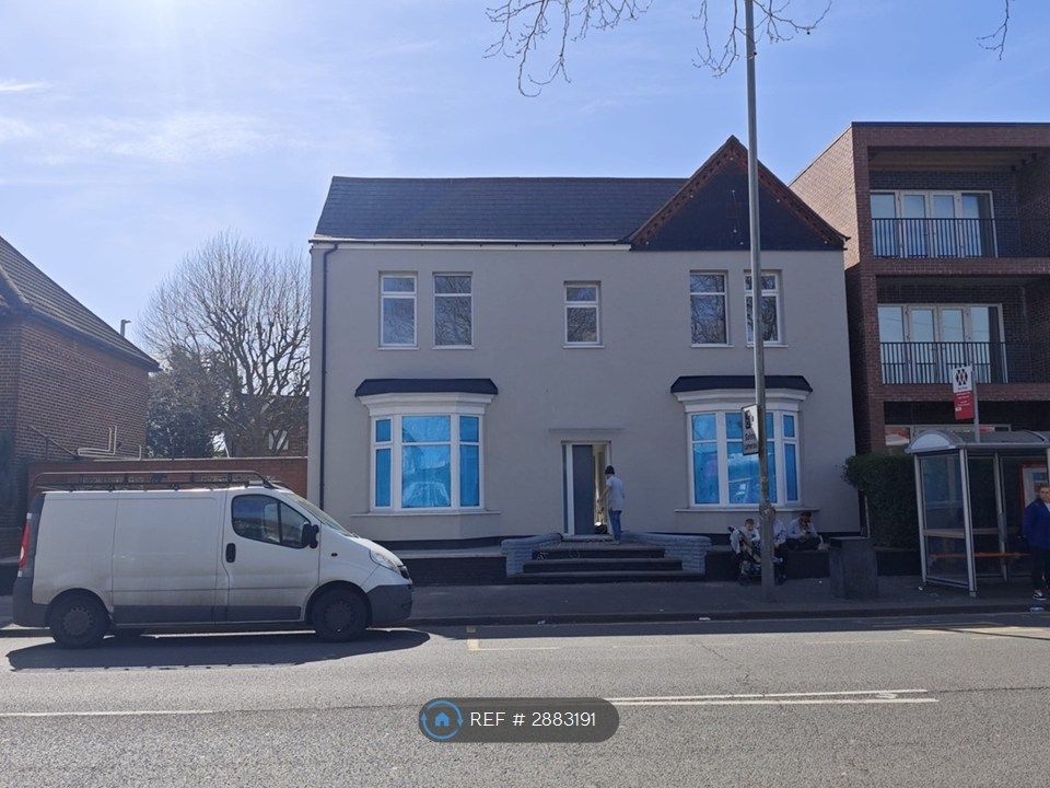 Property photo 1 of 2