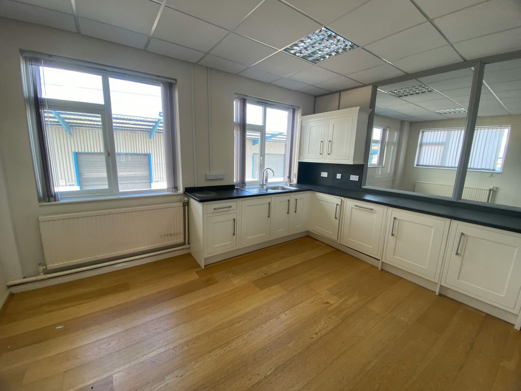 Property photo 2 of 3 Img_1946.Jpg