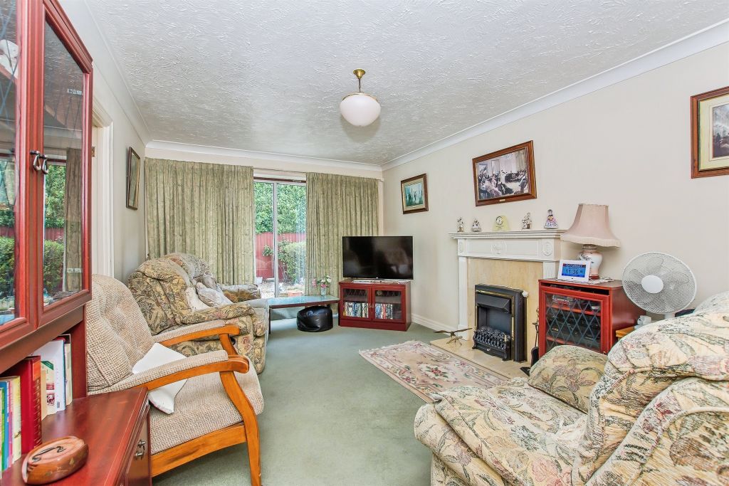 Property photo 3 of 16