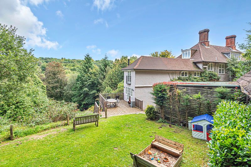 Property photo 2 of 23 Photo 31