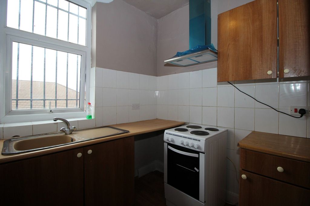 Property photo 2 of 3