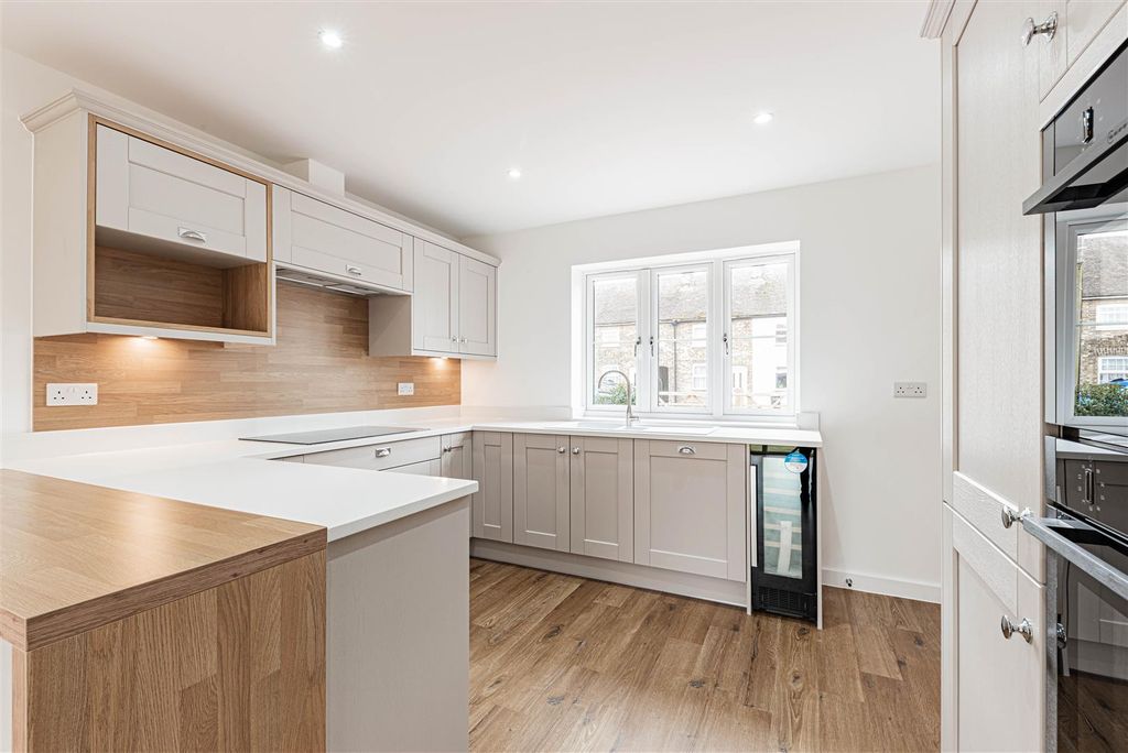 Property photo 2 of 43 L J Imaging-85.Jpg