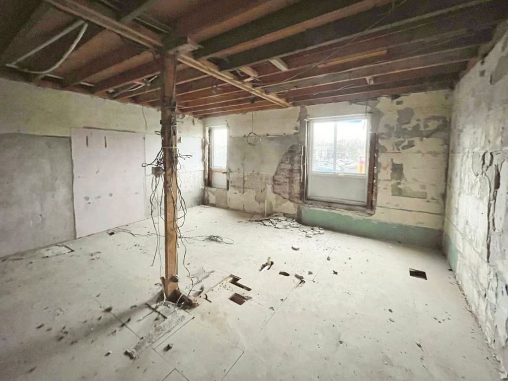 Property photo 2 of 12 Picture No. 20