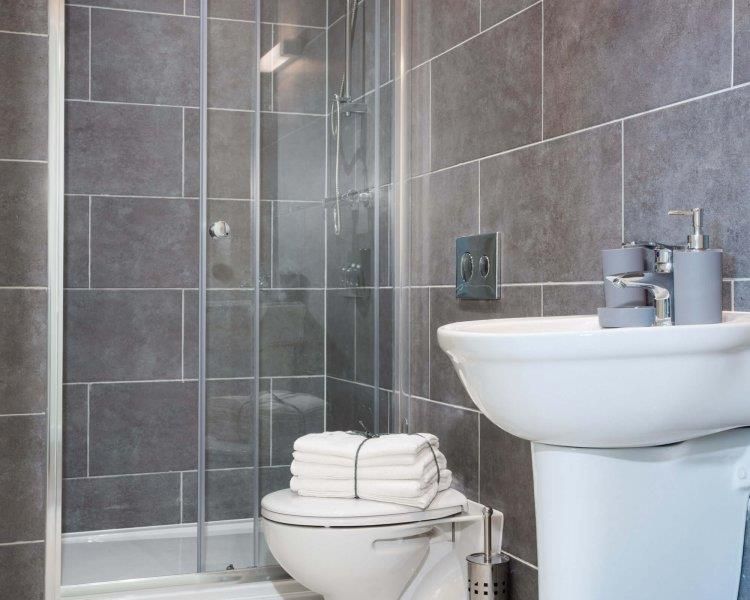 Property photo 3 of 7 -Qxhpkfb3Uq_Lst7Neubsw.Jpg
