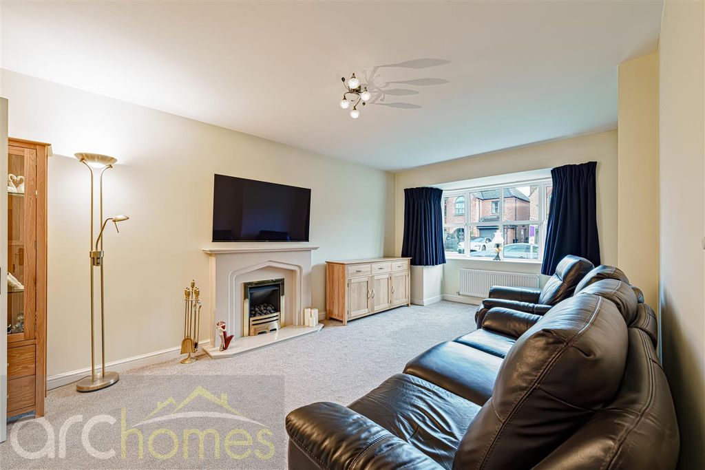 Property photo 2 of 35 Dsc04610-Edit.Jpg
