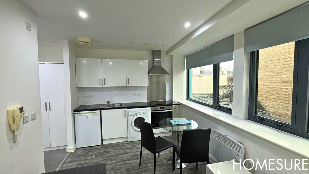 Property photo 1 of 4