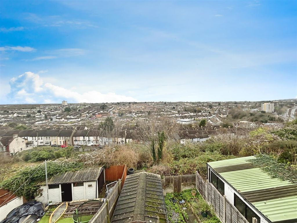 Property photo 3 of 14 Rear Garden