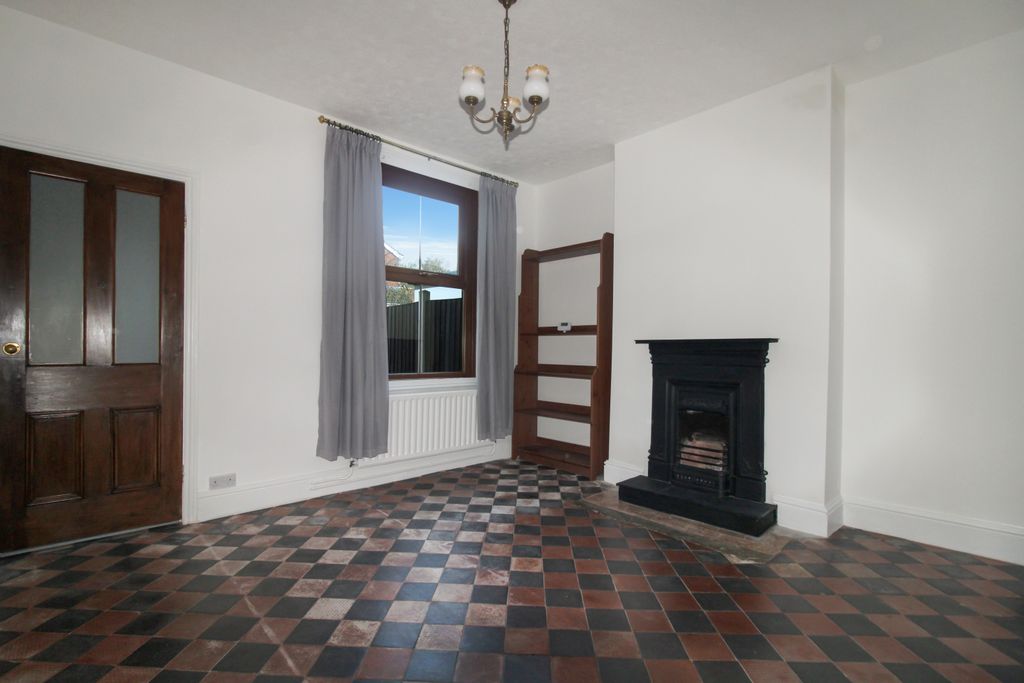 Property photo 3 of 14 Img_5011