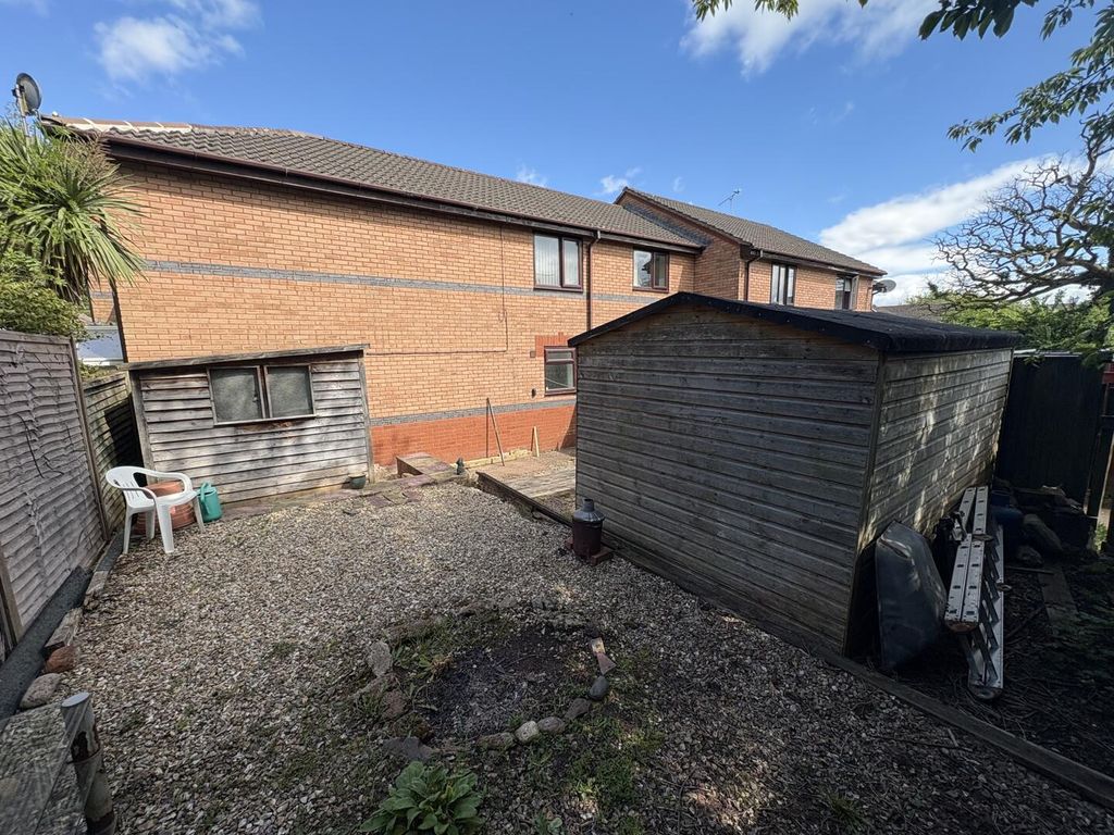 Additional image 10 of 1 bed property for saleBanksia Close, Tiverton EX16