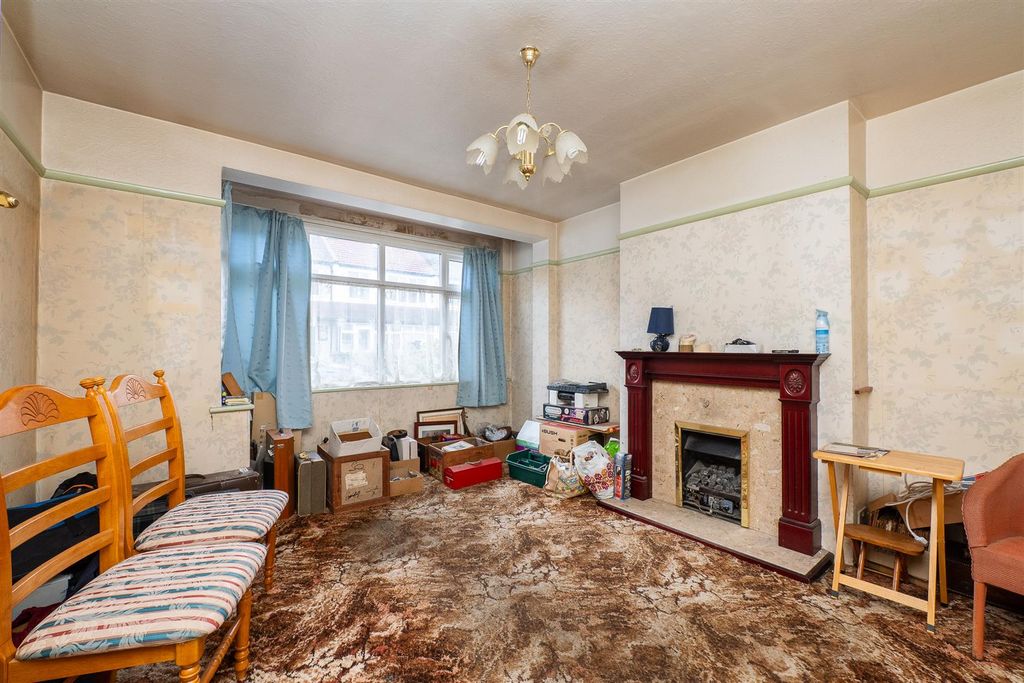 Property photo 2 of 10 Gomshalla41-003.Jpg