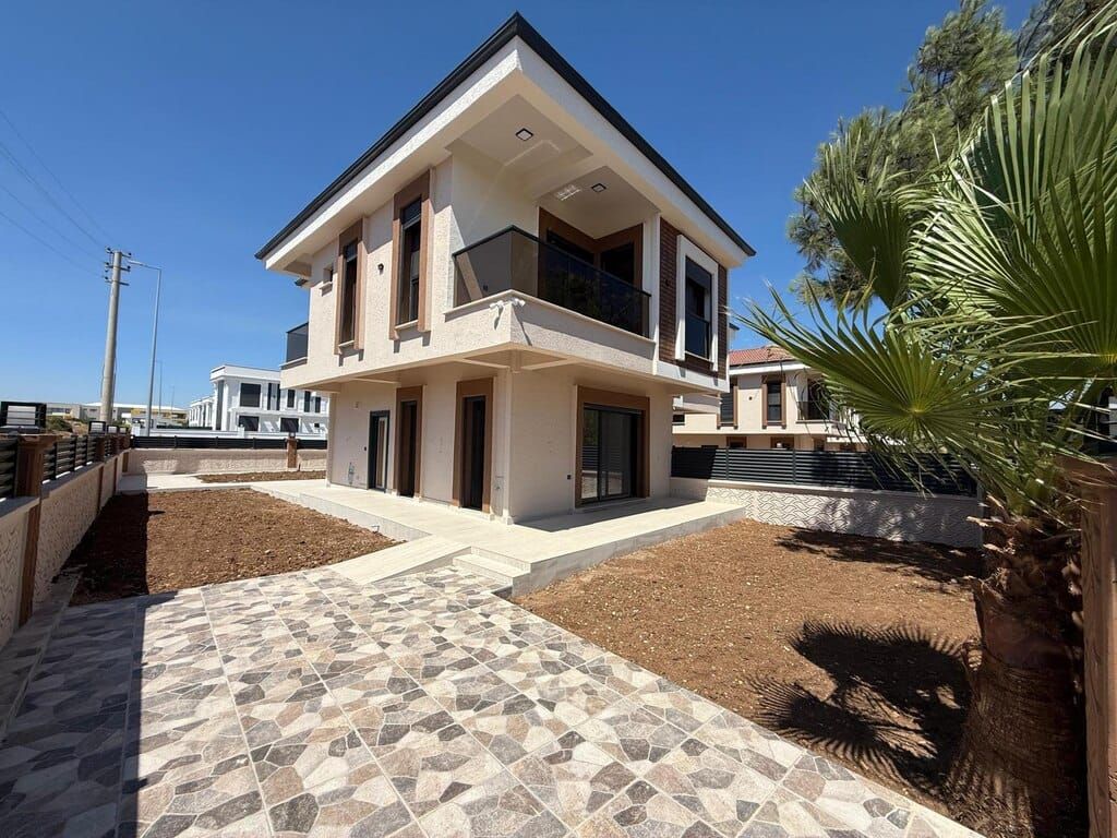Property photo 1 of 18 Altinkum Villas Traltv698 1