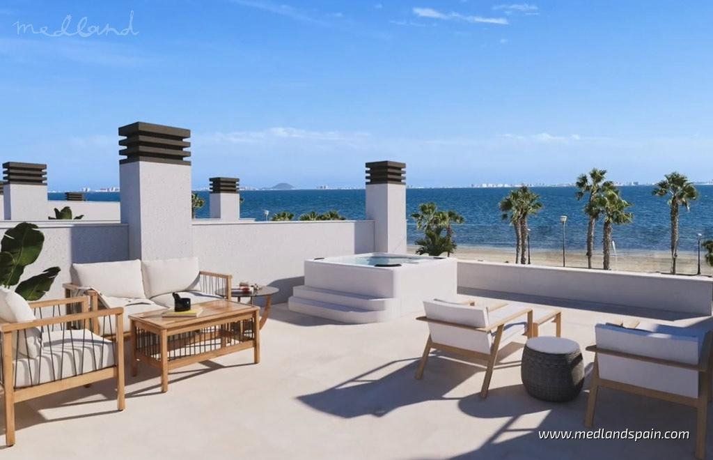 Property photo 1 of 15 Frontline Beach Villas With Private Pool In Los Alcazares