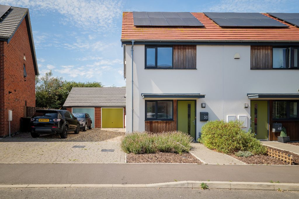 Property photo 2 of 16 5363643