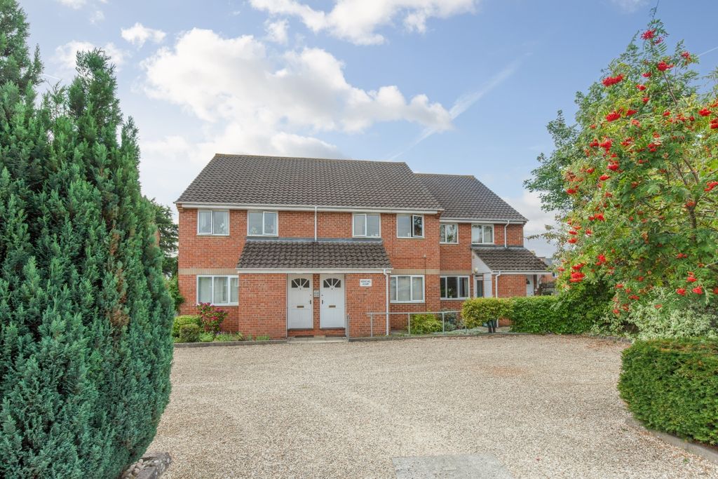 Property photo 1 of 7 105730