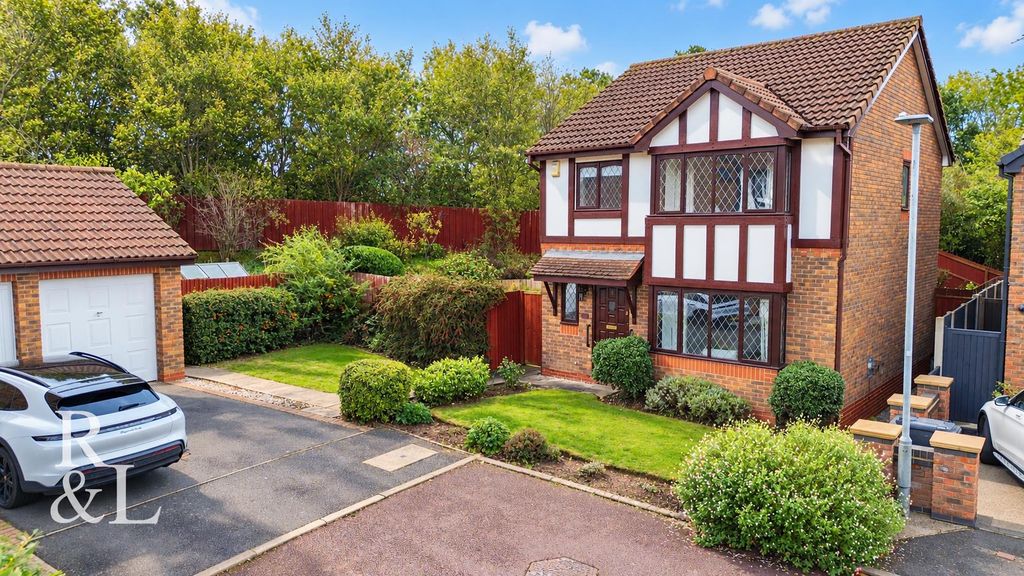Property photo 1 of 32 Royston&amp;Lund (1).Png