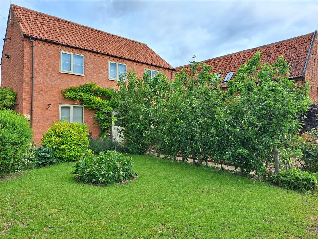 Property photo 1 of 26 Arisan 2.Jpg