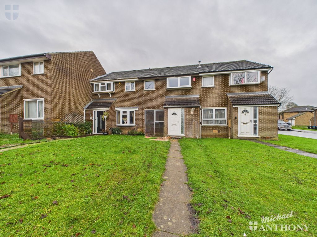 Property photo 1 of 8 Cam02773G0-Pr0381-Still011