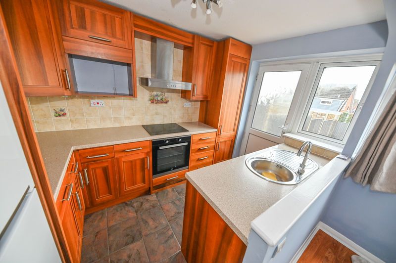 Property photo 2 of 9 Photo 4