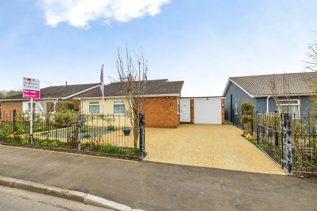 Property photo 1 of 16