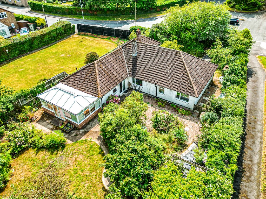 Property photo 1 of 33