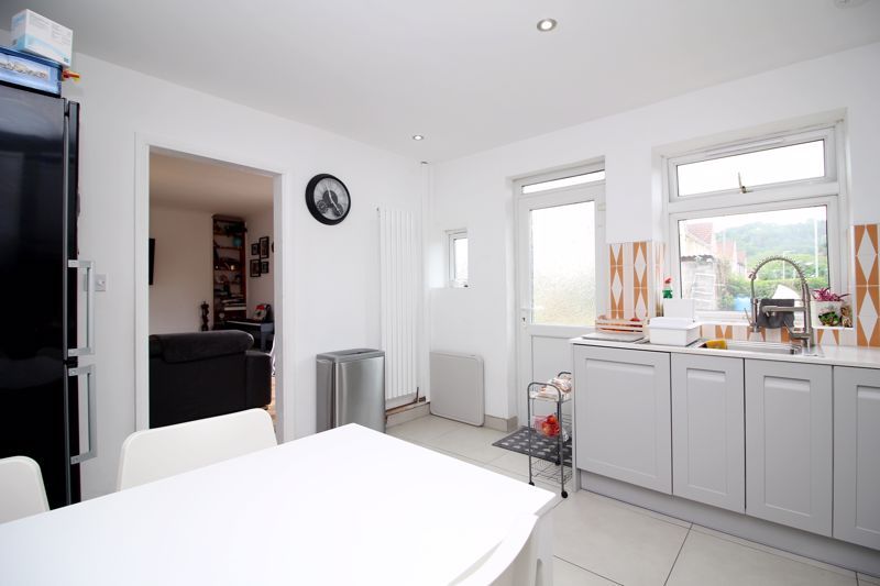 Property photo 3 of 16 Kitchen/Diner