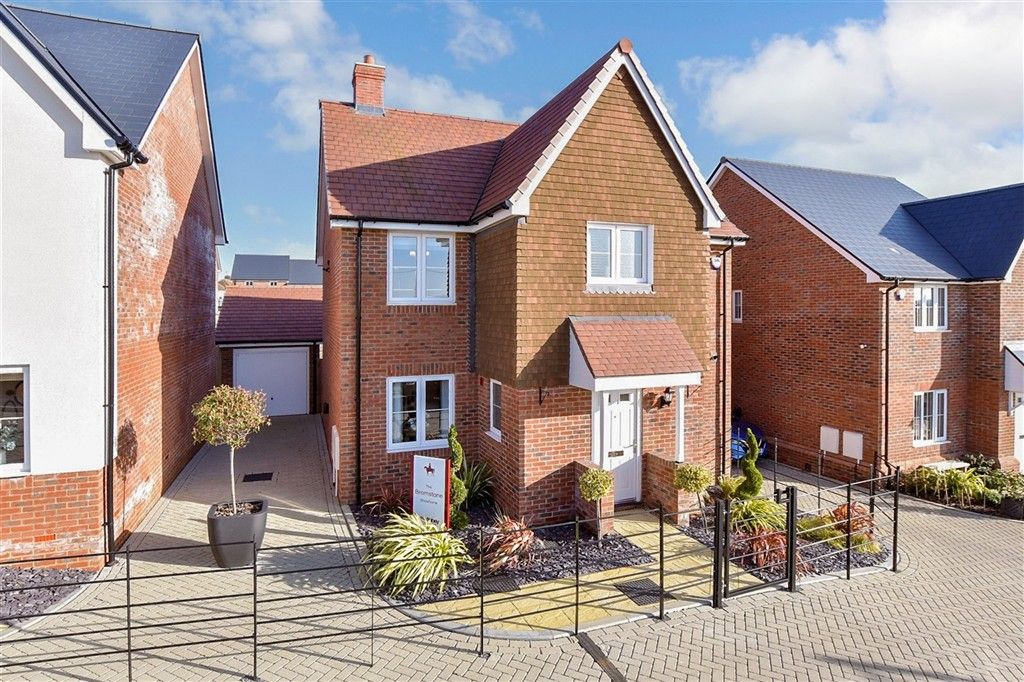 Property photo 1 of 9 External Bromstone House Type