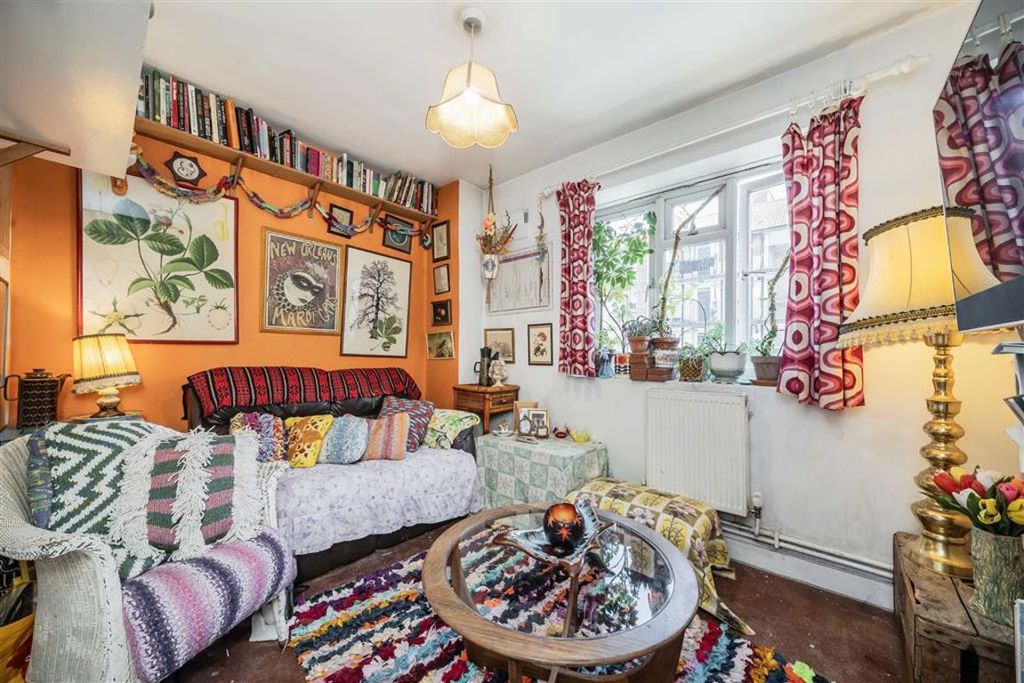 Property photo 2 of 5