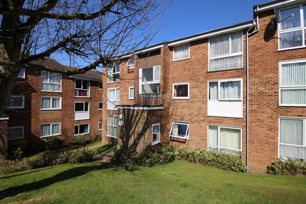 Property photo 2 of 6 Photo