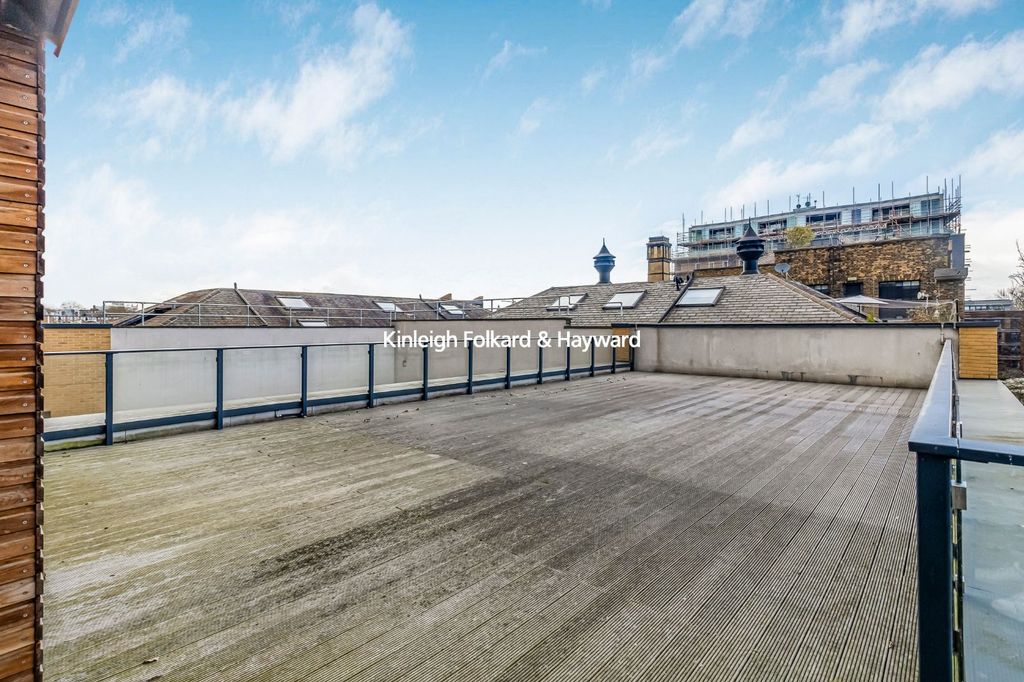 Property photo 2 of 12 Picture No. 51